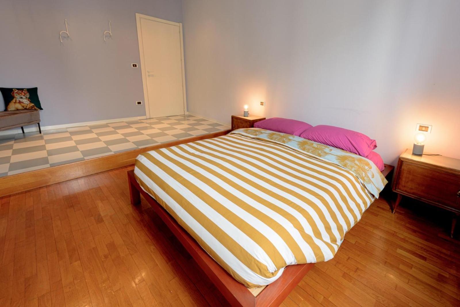 Apartmán La Violetta Di Parma Exteriér fotografie