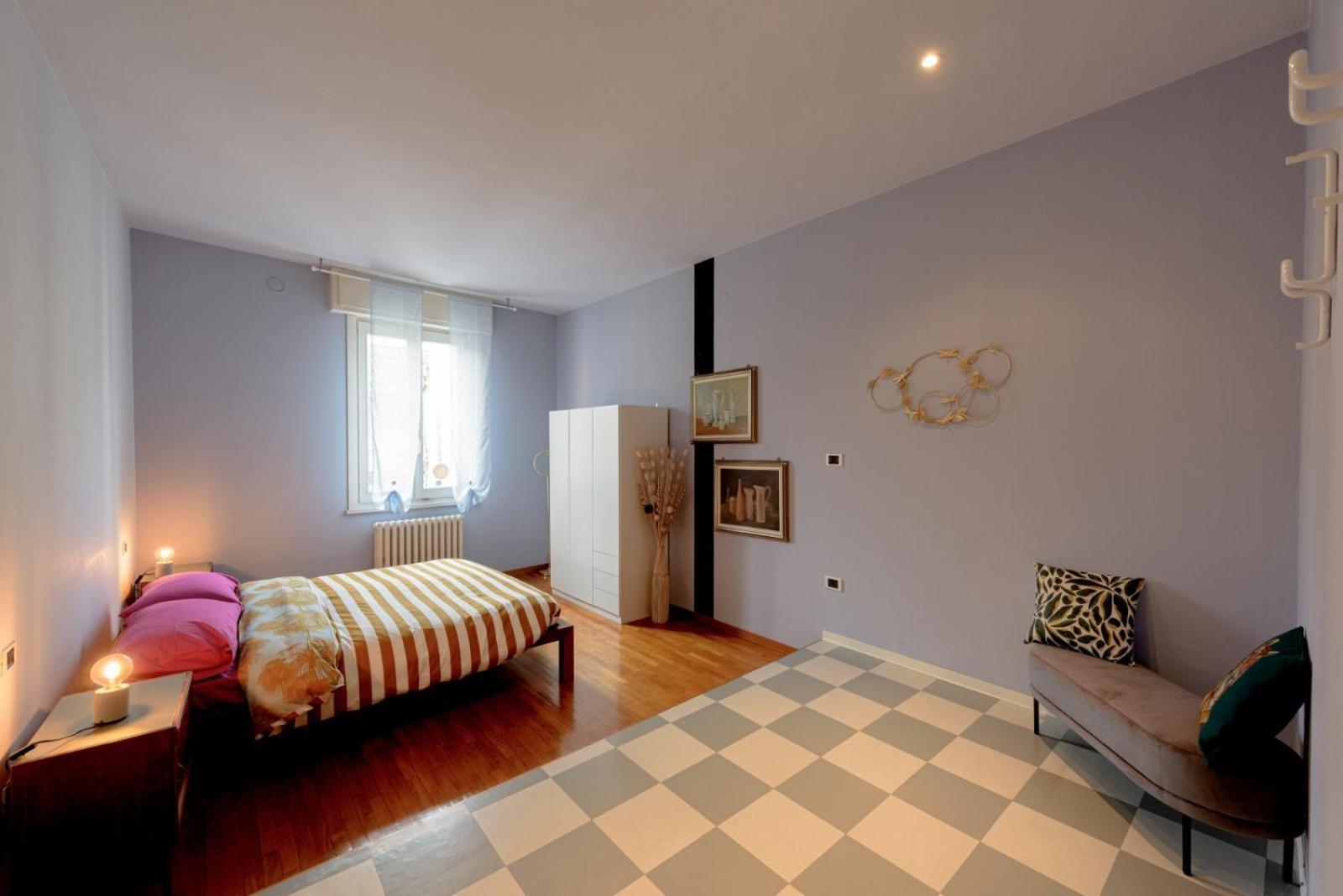 Apartmán La Violetta Di Parma Exteriér fotografie
