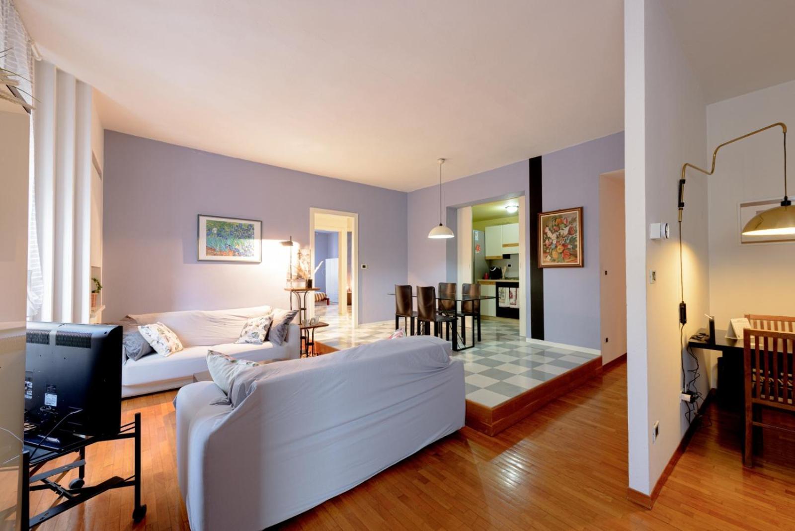 Apartmán La Violetta Di Parma Exteriér fotografie
