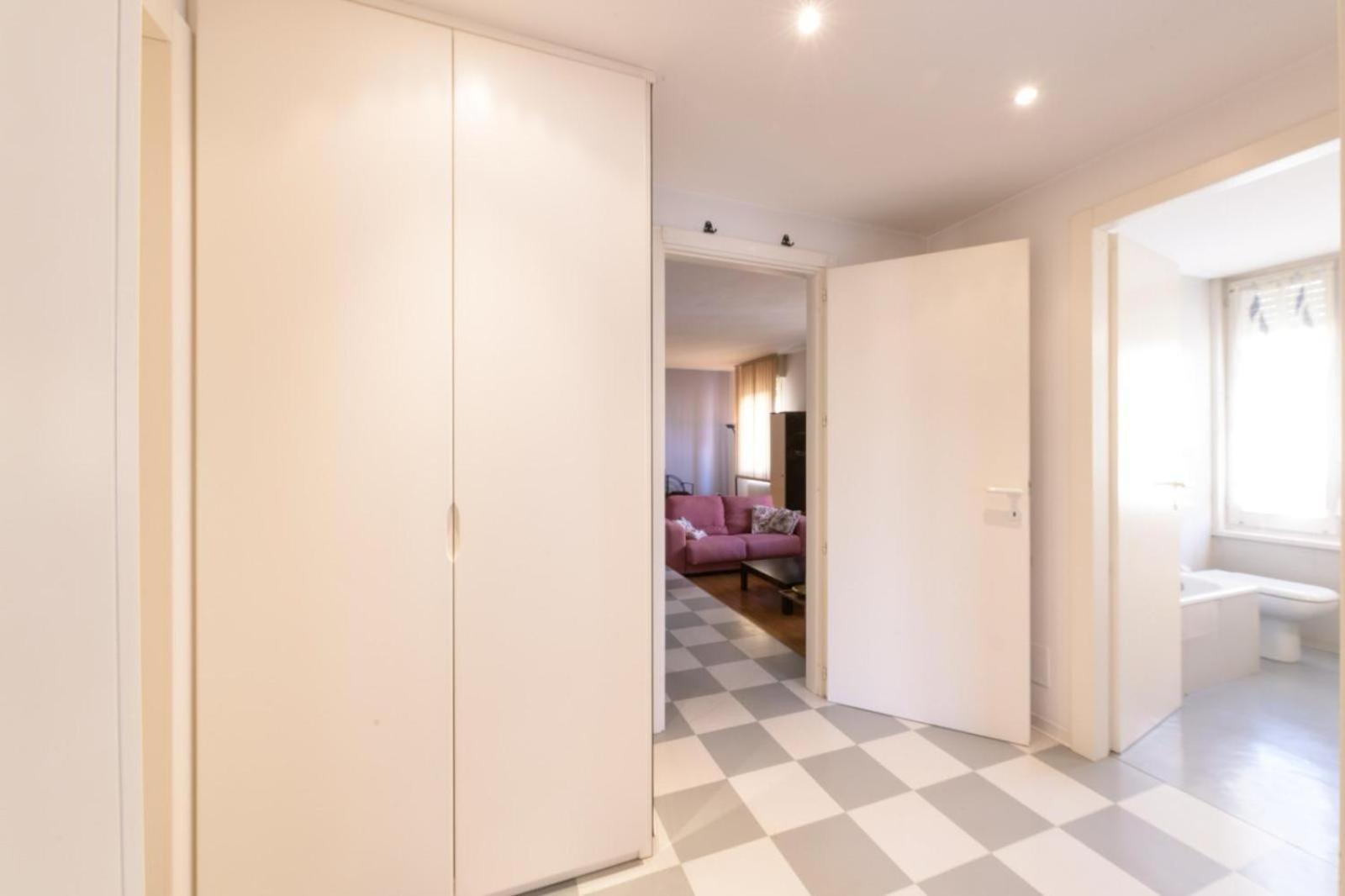 Apartmán La Violetta Di Parma Exteriér fotografie