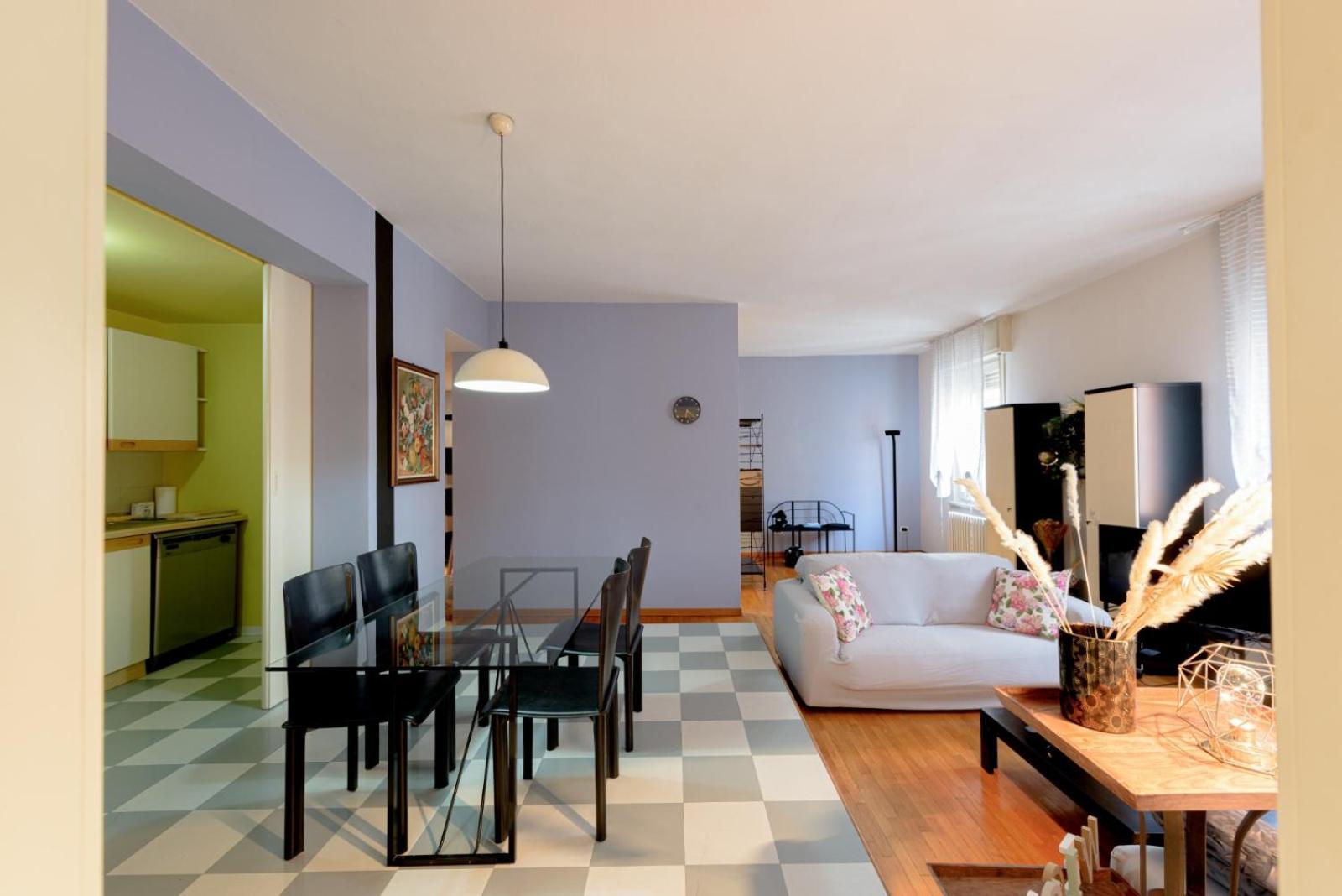 Apartmán La Violetta Di Parma Exteriér fotografie